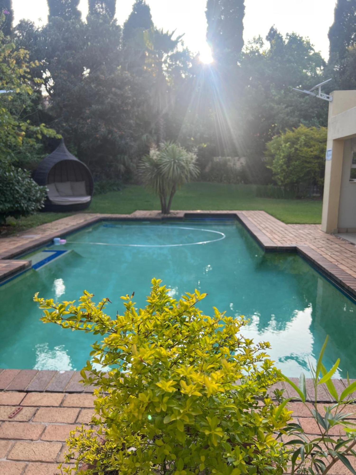Matina Guest House Johannesburg Esterno foto